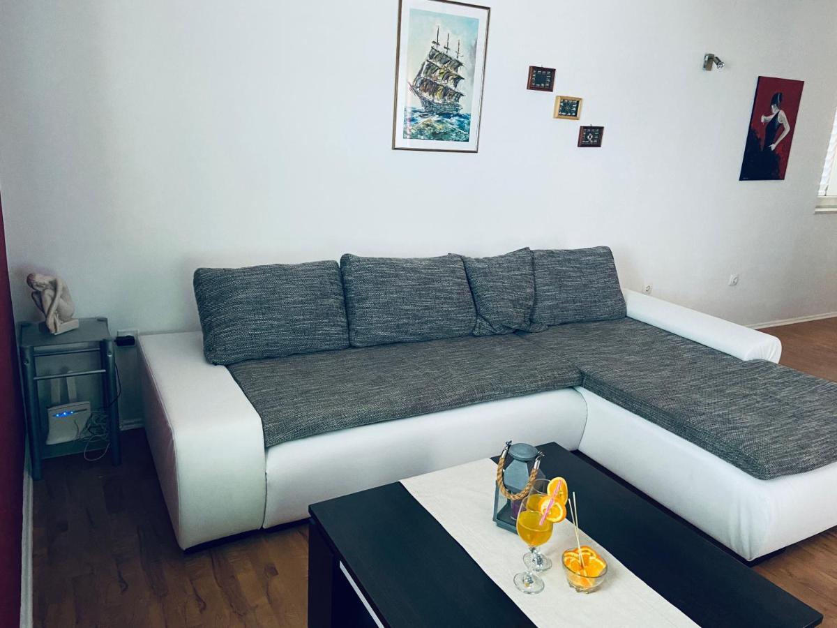 Apartments Gule Slatine Zewnętrze zdjęcie
