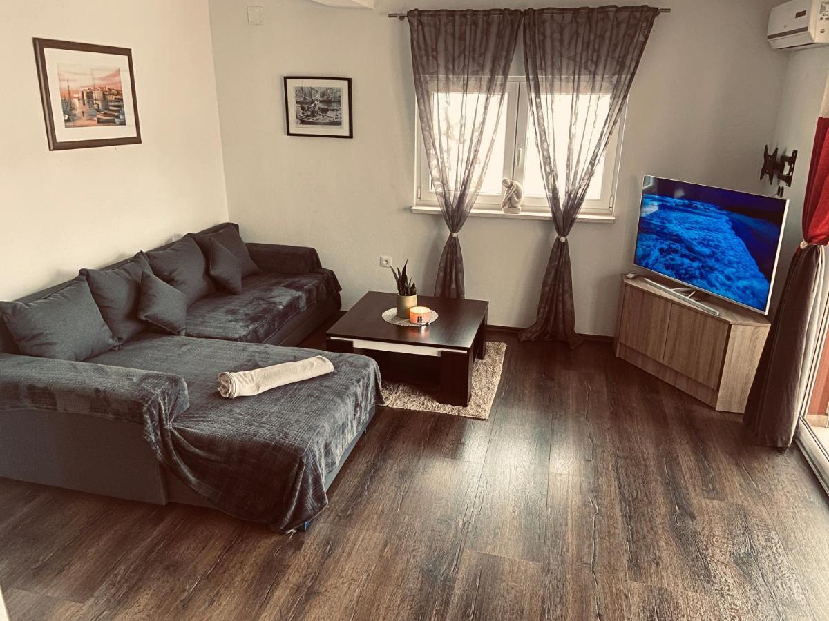 Apartments Gule Slatine Zewnętrze zdjęcie