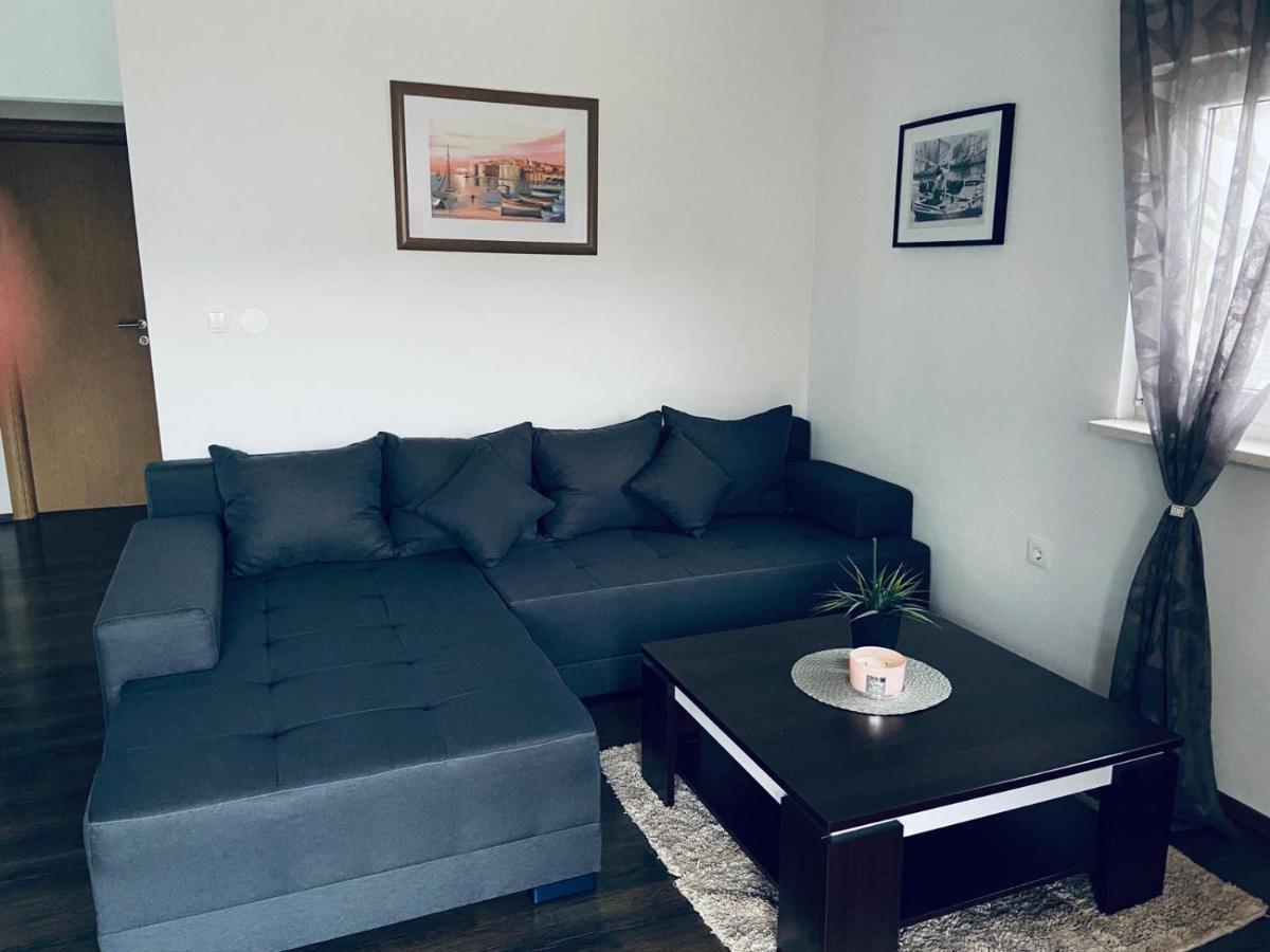 Apartments Gule Slatine Zewnętrze zdjęcie