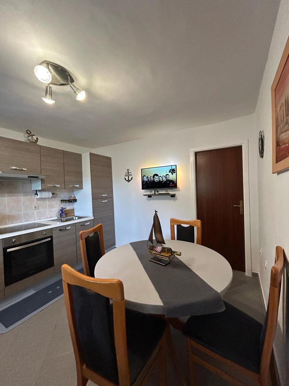 Apartments Gule Slatine Zewnętrze zdjęcie