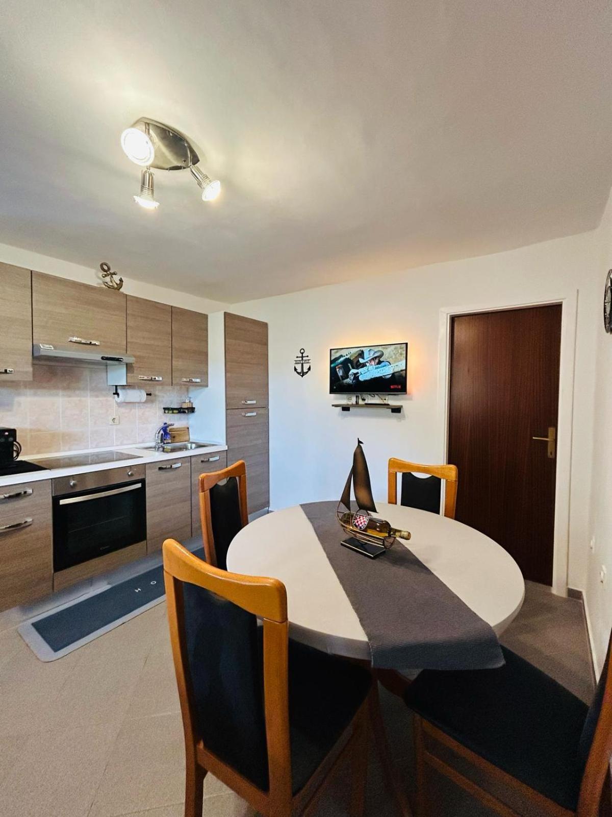 Apartments Gule Slatine Zewnętrze zdjęcie